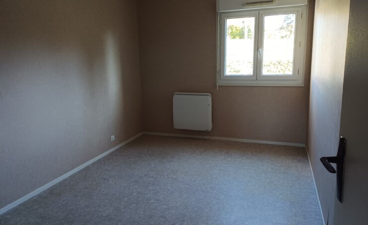 Appartement T4 81m² 63550 ST REMY SUR DUROLLE - Image 5