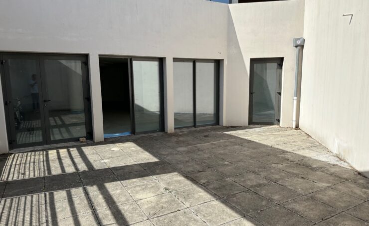 Local commercial 195m² 63000 CLERMONT FERRAND - Image 1