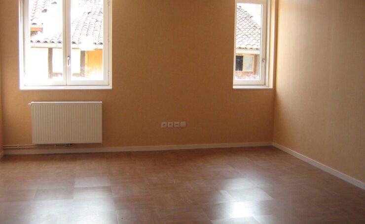 Appartement T4 80m² 63300 THIERS - Image 1