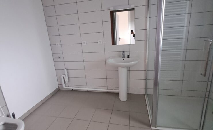 Appartement T2 51m² 63750 MESSEIX - Image 1