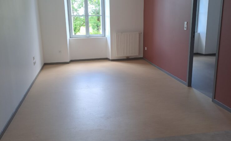 Appartement T2 51m² 63750 MESSEIX - Image 2
