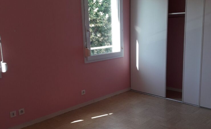 Appartement T3 71m² 63290 PUY GUILLAUME - Image 3