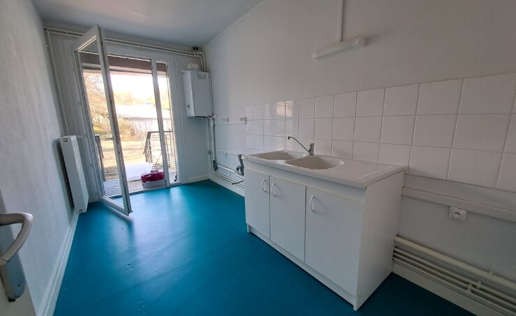 Appartement T3 75m² 63410 MANZAT - Image 2
