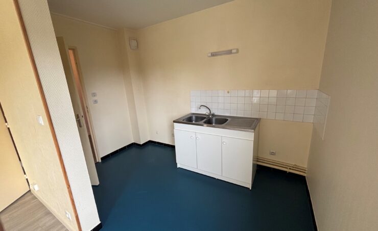 Appartement T2 68m² 63330 PIONSAT - Image 4