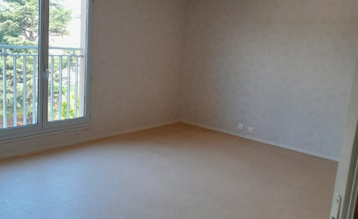 Appartement T4 81m² 63720 ENNEZAT - Image 2